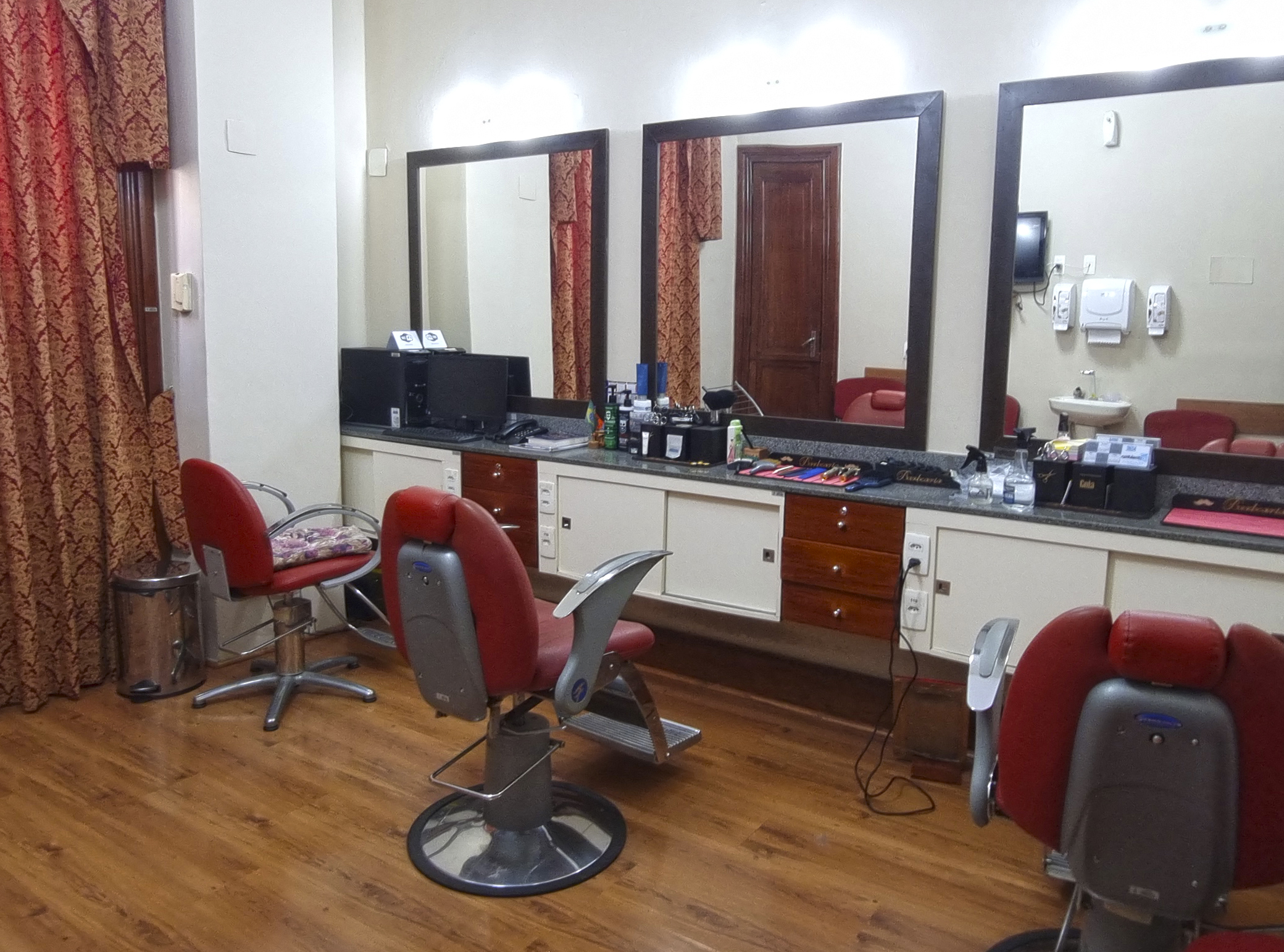 Barbearia - 5º andar